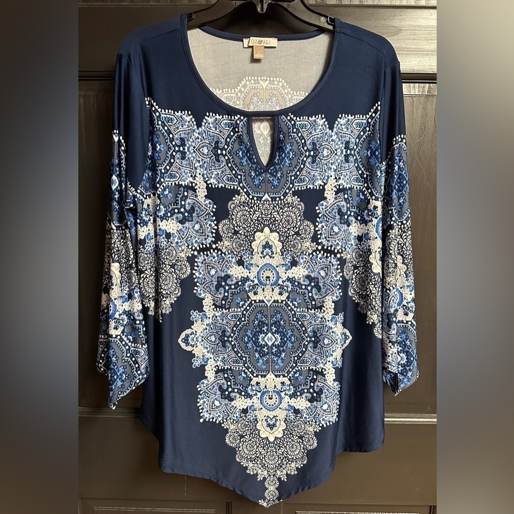 Roz & Ali Navy Tunic Scoop Neckline Pointed Hem & Sleeves Women’s Size Large - Picture 1 of 9